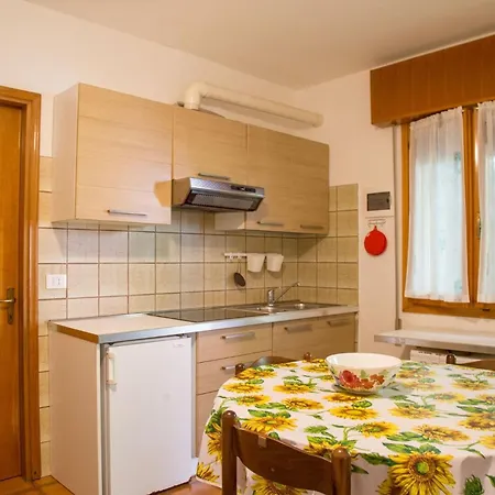 Apartman Terrace By The Pinewood *