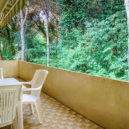Terrace By The Pinewood Eraclea Mare